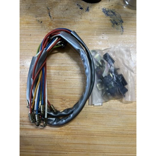 Ruột cùm xe 67 xài công tắc zin
