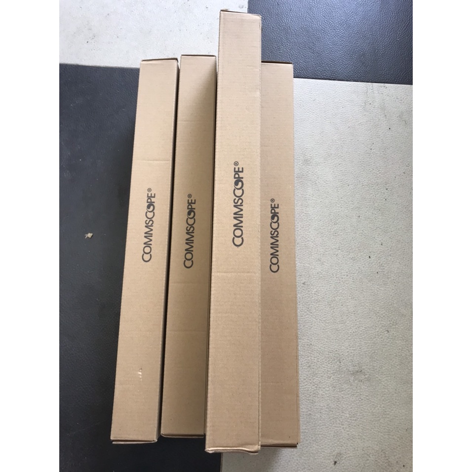 Thanh quản lý cáp mạng commscope 1U