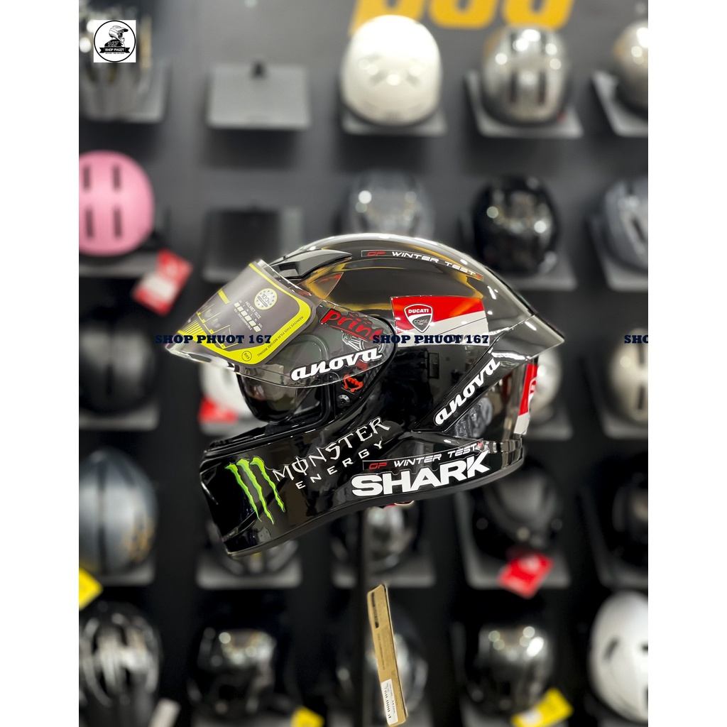 Mũ nón bảo hiểm Fullface Royal M266 2 kính đen bóng lên tem SHARK DUCATI chính hãng