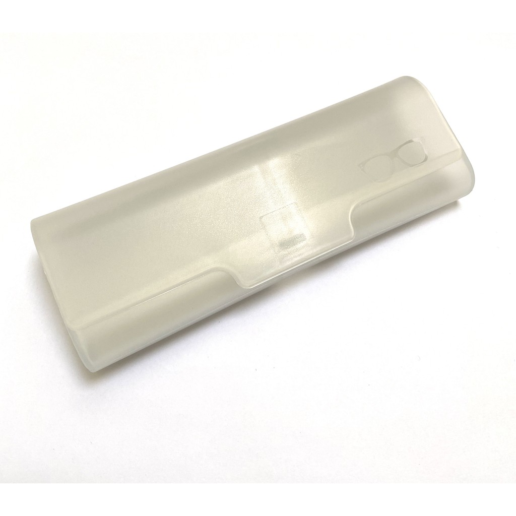 [TẶNG KÈM KHĂN LAU] Hộp đựng kính nhựa dẻo trong suốt siêu bền Elmee | BigBuy360 - bigbuy360.vn