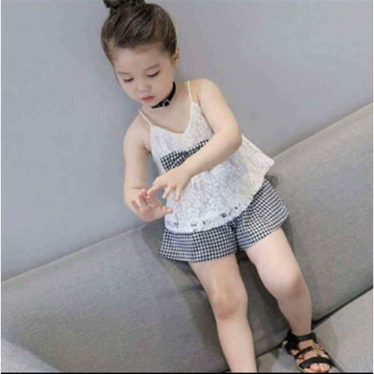 Set áo ren nơ kèm quần thô lụa cho bé gái