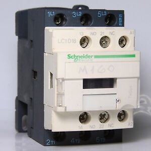 Contactor Khởi Động Từ Schneider dòng Tesys Coil 220VAC