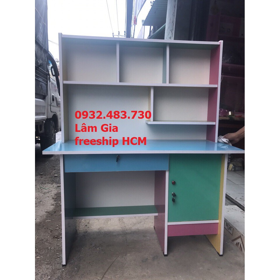 Bàn liền kệ gỗ MDF rộng 1m2 sâu 50 cao 1m45