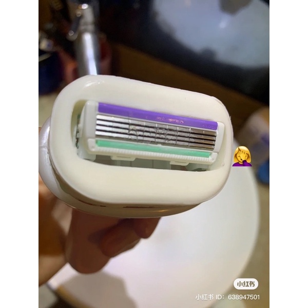 DAO CẠO KÈM 4 ĐẦU THAY INTUITION SCHICK NHÂT BẢN