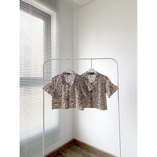 [Mã FAMARAL1 giảm 10K đơn 50K] Sibling House - Áo sơ mi form croptop chạy chỉ nổi Winie