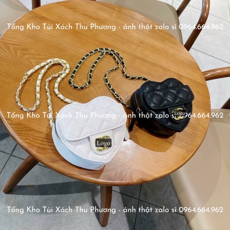 Túi đeo chéo hình tim đính logo vàng nổi size 15 siêu xinh (cam kết chuẩn ảnh)
