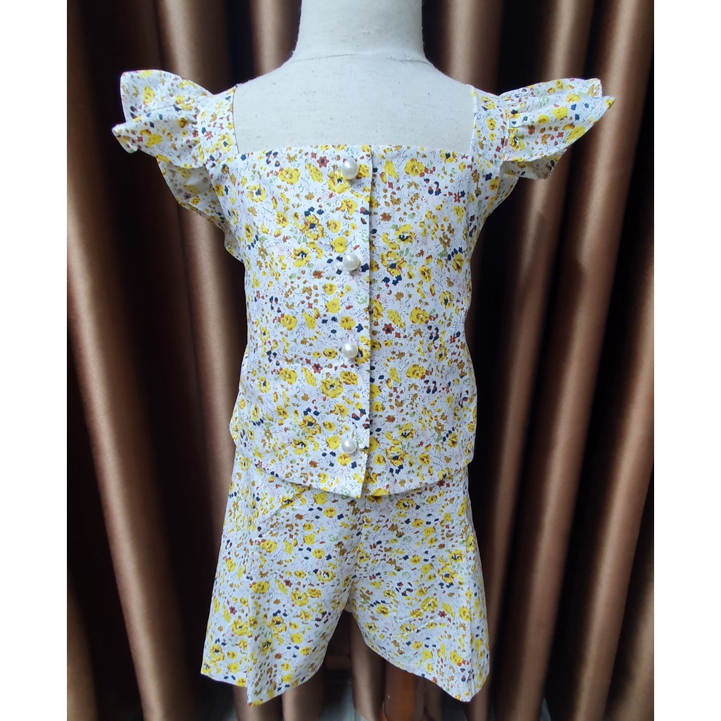 Set áo hai dây sát nách kèm quần hoa nhí cho bé gái dễ thương made in Korea thời trang trẻ em Hàn Quốc BABYKOREA