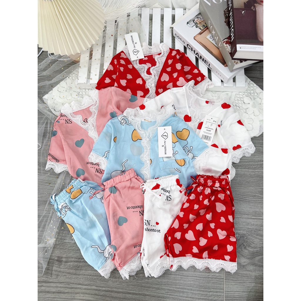 Bộ Đồ Ngủ Pijama Cho Bé Gái Cộc Tay Lụa Satin Hình Tim Phối Viền Ren - Babi mama BN22