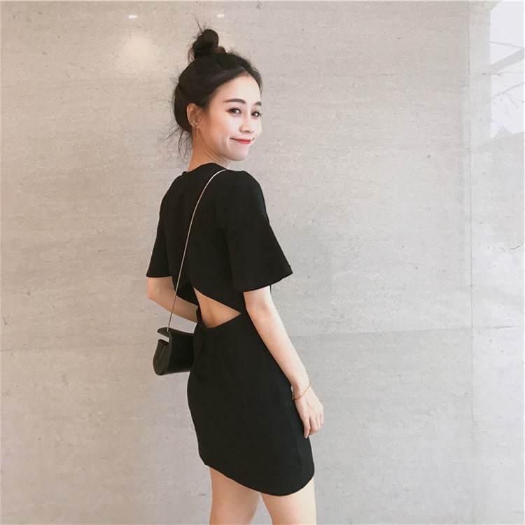 Bộ trang phục đầm thời trang bắt mắt sành điệu cho nữ | BigBuy360 - bigbuy360.vn