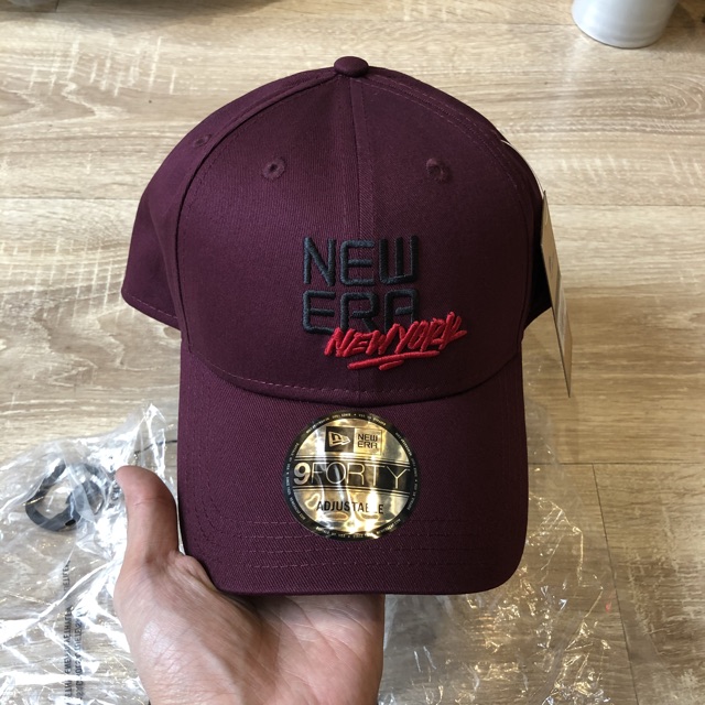 Nón Newera NeweraNewYork vải đỏ mận fom cứng Nhập Xịn