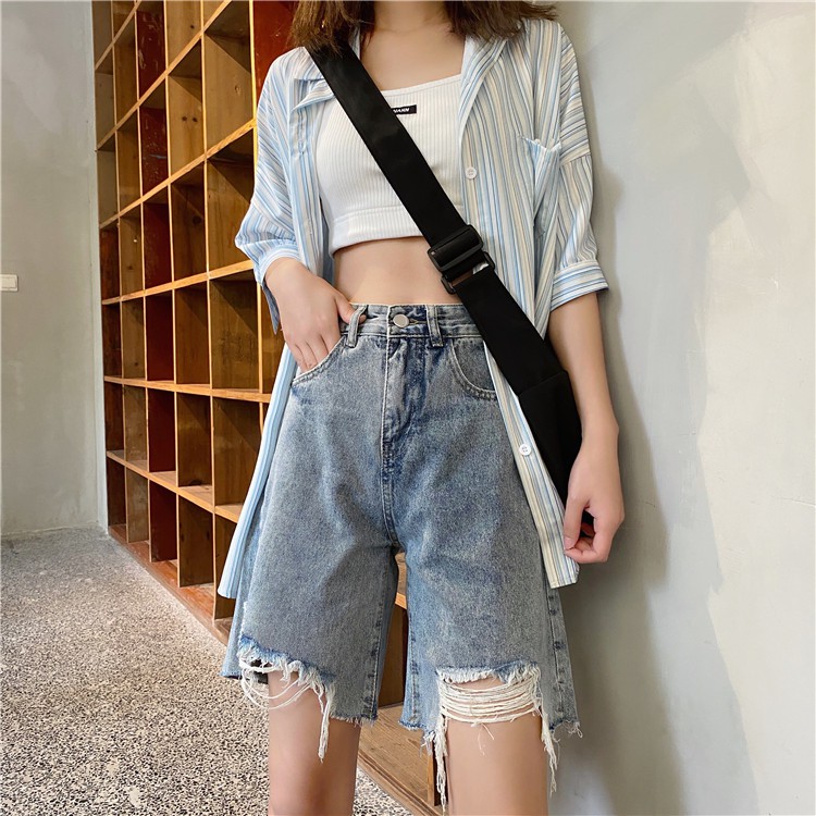 Quần Jeans lửng lưng cao rách tua thời trang