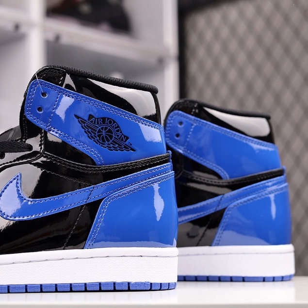 Giày Air Jordan 1 High " Patent Blue "
