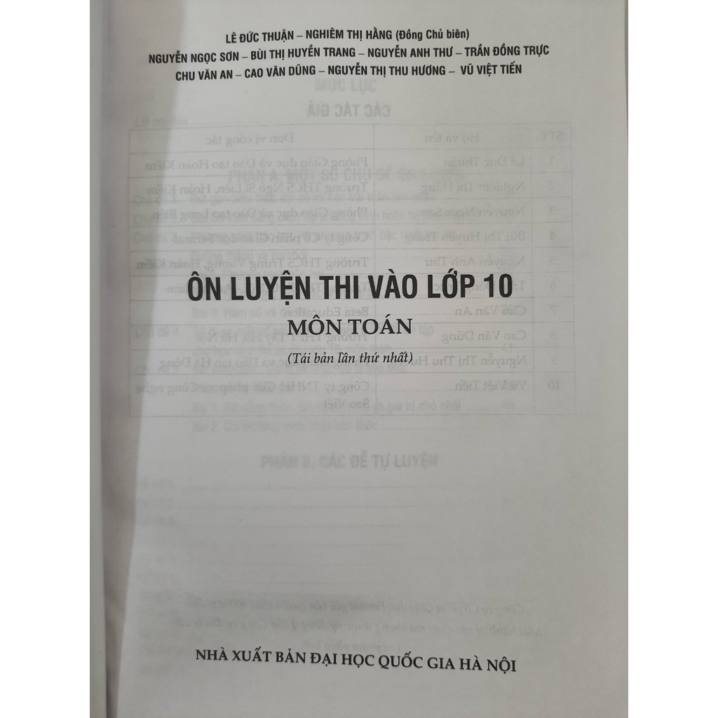 Sách - Ôn luyện thi vào lớp 10 môn Toán