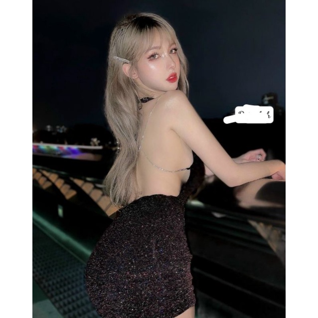 Váy kim xà hở lưng SIÊU tôn dáng | BigBuy360 - bigbuy360.vn