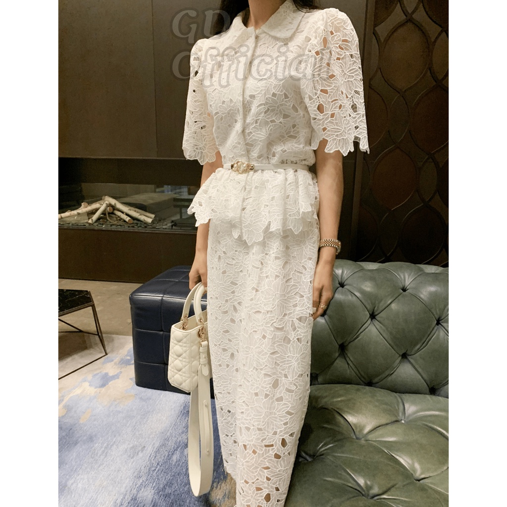 B45|Set bộ nữ sang trọng Hàn quốc áo cổ điển móc ren, váy bút chì cạp lưng cao kèm thắt lưng màu đen, trắng GD Official