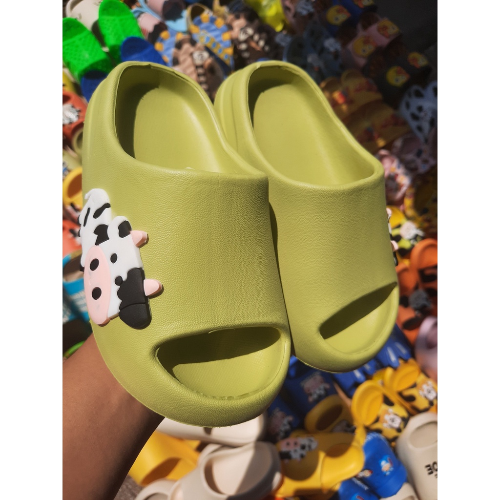 Dép Bánh Mì Con Bò Ngang siêu Cute cho bé trai bé gái