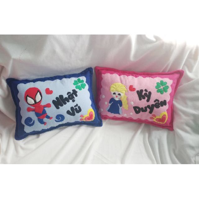 2 vỏ gối handmade elsa và người nhện