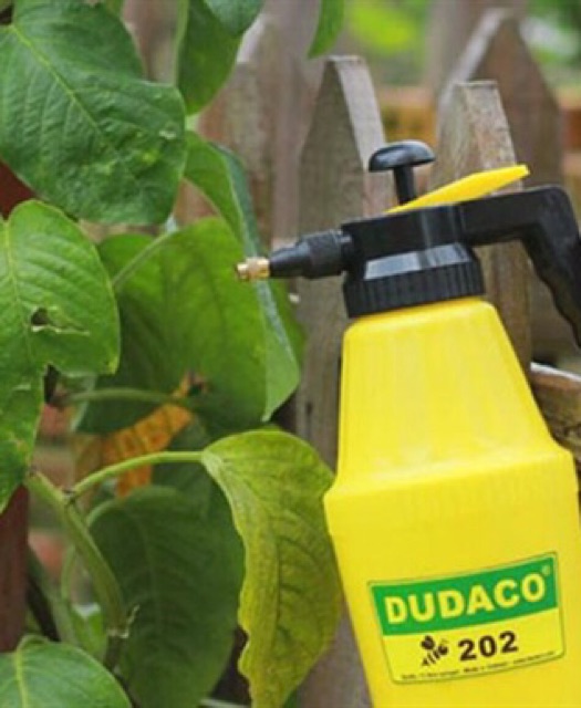 Bình tưới cây DuDaCo 2 lít ☘️ Bền, tiện dụng, dễ sử dụng
