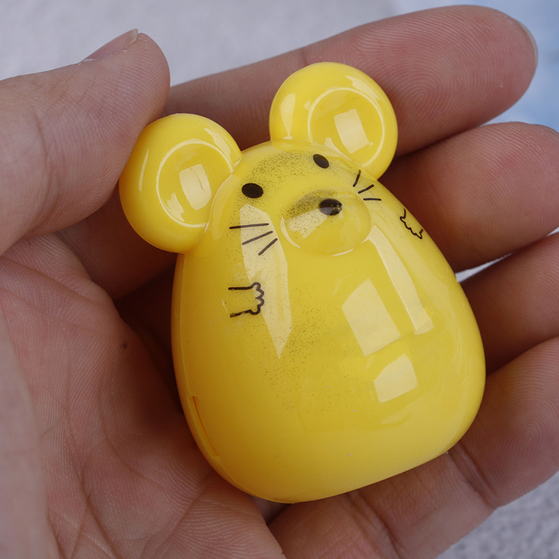 Finegoodwellgen 2pcs Kawaii lovely plastic mouse manual pencil sharpener stationery gift FGWG