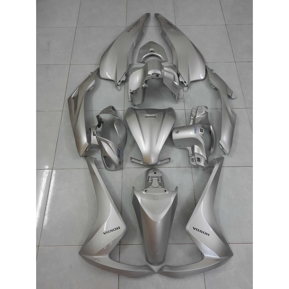 BỘ DÀN ÁO, BỘ DÀN NHỰA VISION 2015 ĐẾN 2019 ZIN HÃNG