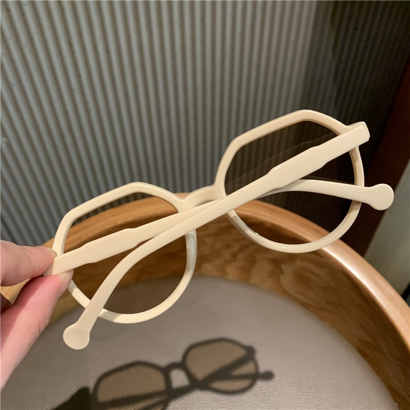 Kính mát nữ cao cấp thời trang LATIO mắt kính chống tia UV bảo vệ mắt mẫu mới nhất 2021 LATIO KM17 | BigBuy360 - bigbuy360.vn