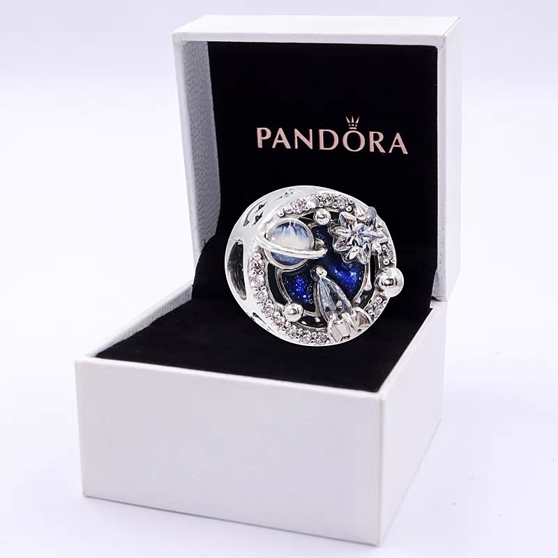 charm pan hoạ tiết vũ trụ đính đá xanh bạc s925 cao cấp