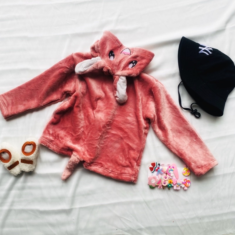 Áo lông cừu cho bé có mũ