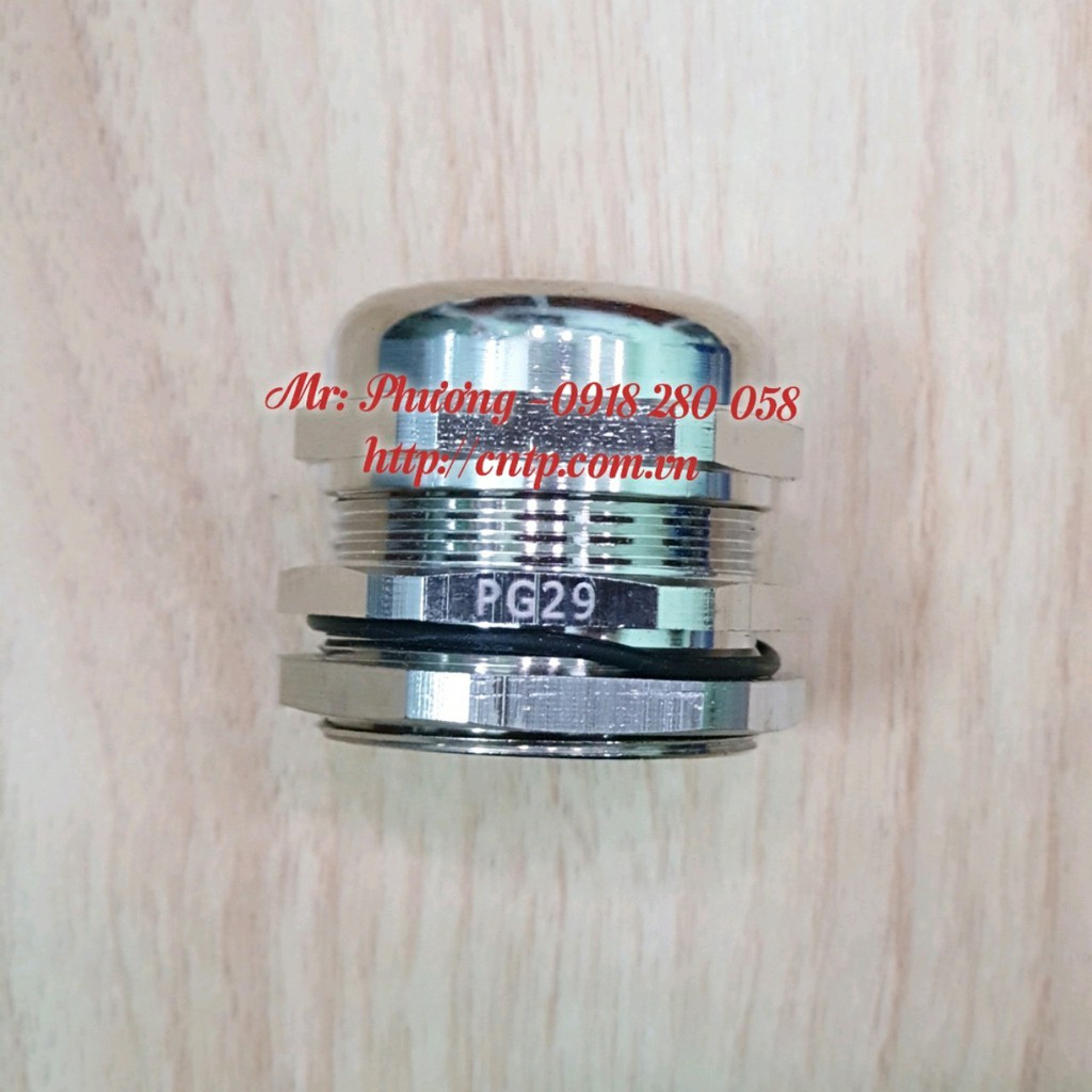 Ốc siết cáp kim loại PG 29;  PG 36