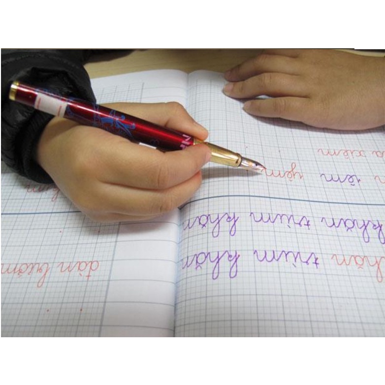 Bút máy Kim Thành -KT30