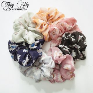Cột tóc scrunchies hoa cúc- Thùy My Accessories