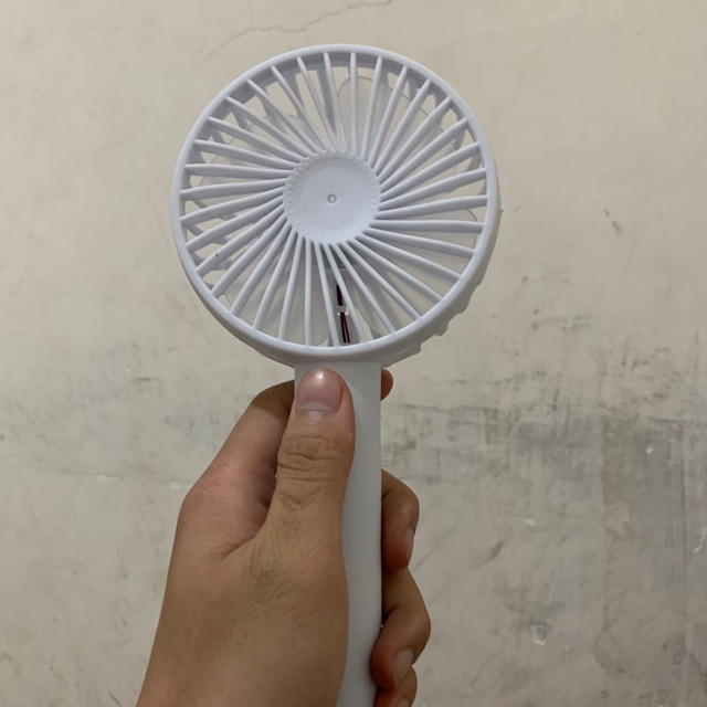 điện thoại cũ cho Bùi Quân