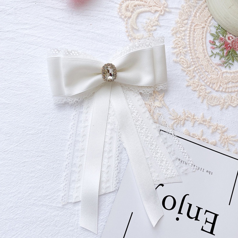 Cài Áo Hình Nơ Đính Đá Thời Trang