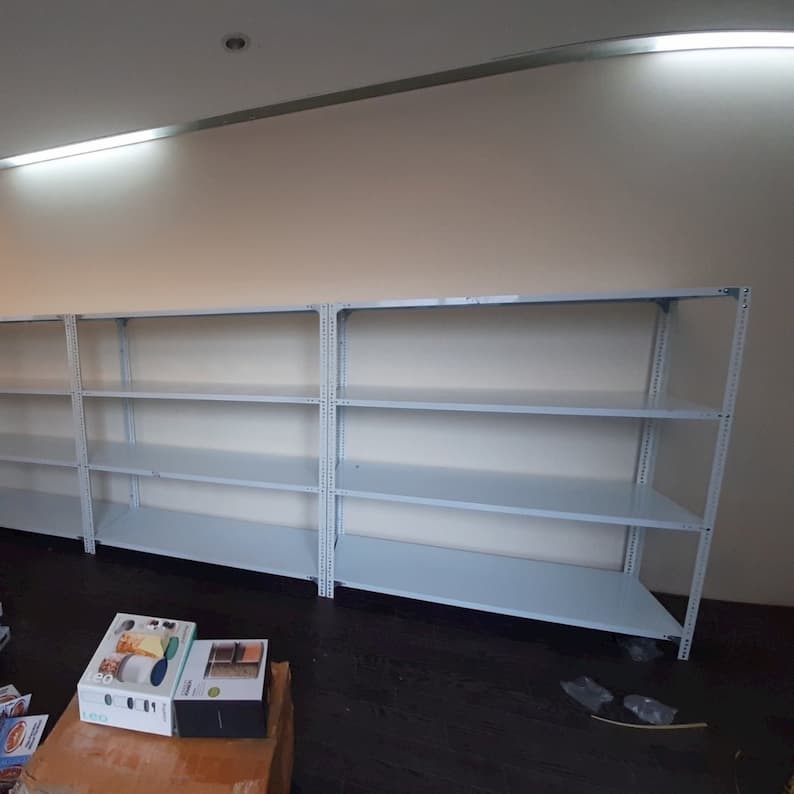 Kệ sắt v lỗ: Cao 1m5 x dài 1m5 x rộng 50cm x 4 tầng
