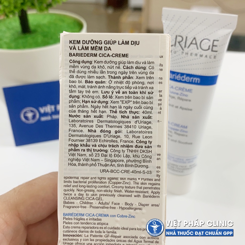 Kem dưỡng làm dịu và mềm da Uriage Bariederm Cica-Cream
