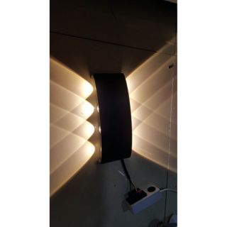 Đèn hắt tường 2 đầu 8w chống nước( vỏ đen và trắng)