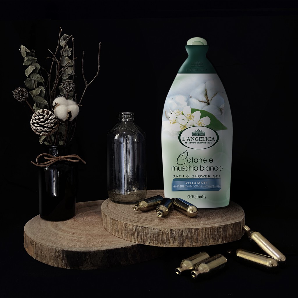 Sữa Tắm Dạng Gel L’Angelica Velvet With Cotton And White Musk Tinh Chất Hoa Xạ Hương 500ml
