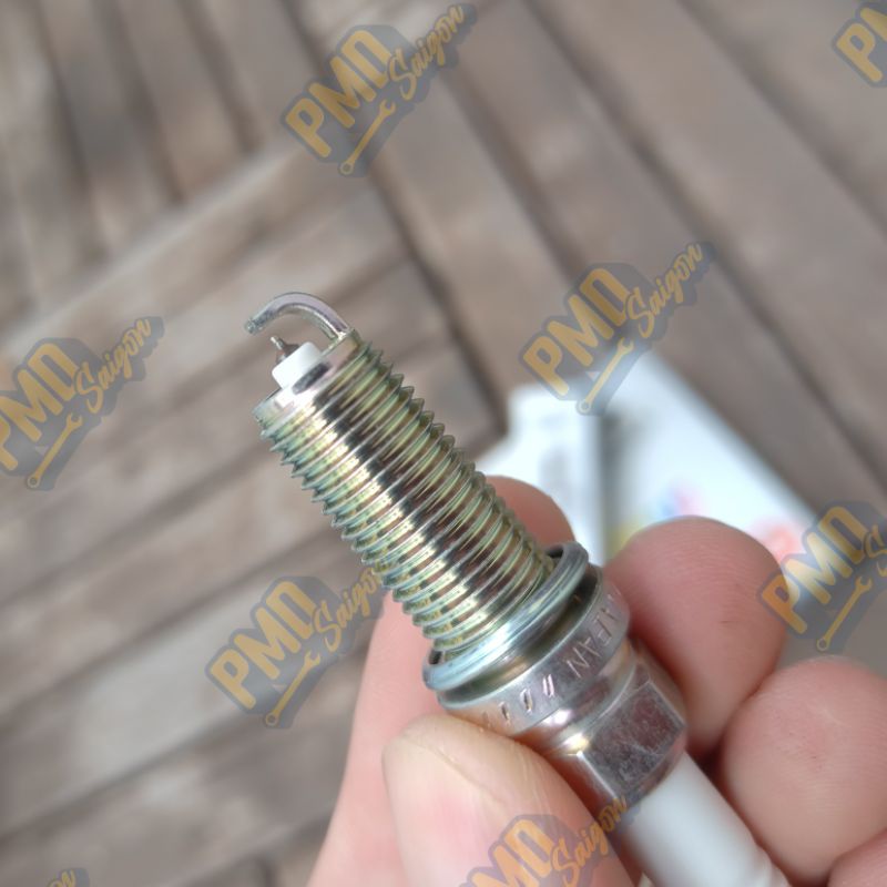 Bugi NGK Lazer Iridium LKAR8AI-9 cho xe KTM