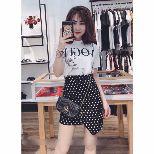 Set áo thun Vogue mix chân váy bi nhíu