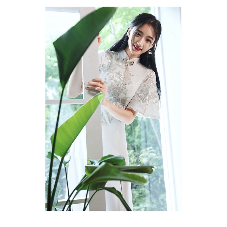 Đầm Sườn Xám Màu Trắng Phong Cách Trung Hoa Thời Trang Mùa Thu Cho Nữ