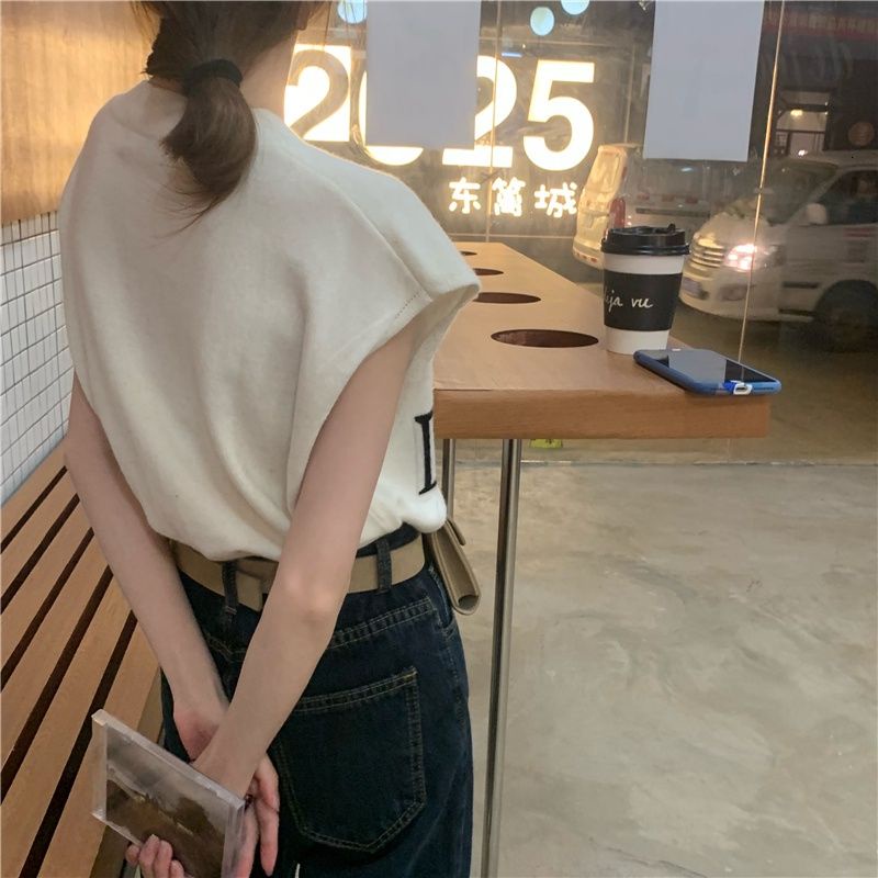 Korean style retro letter fine knit sleeveless breasted loose tank top