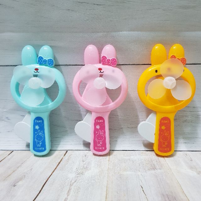 Quạt cầm tay nhiều mẫu cỡ lớn