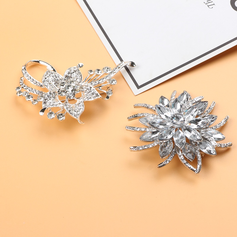 Ghim Cài Áo Hình Bướm Phối Ngọc Trai Nhân Tạo Thời Trang Cho Nữ