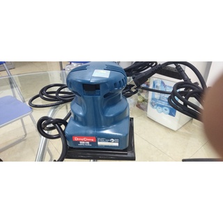 Máy đánh giấy ráp rung Dongcheng DSB100