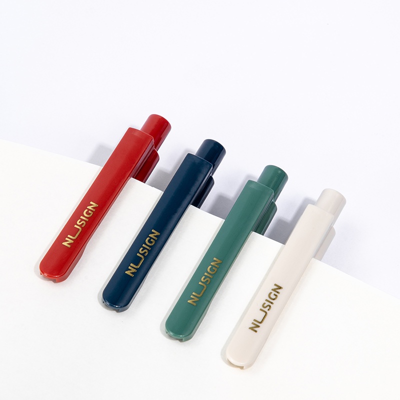 Bút Bi Gel Đen Ngòi 0.5mm Thiết Kế Thu Gọn Tiện Dụng