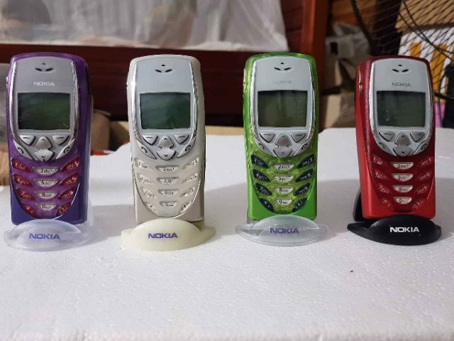 Đế trưng bày điện thoại nokia sam sung iphone xiaomi và nhiều dòng điện thoại cảm ứng khác nhỏ gọn tiện dụng