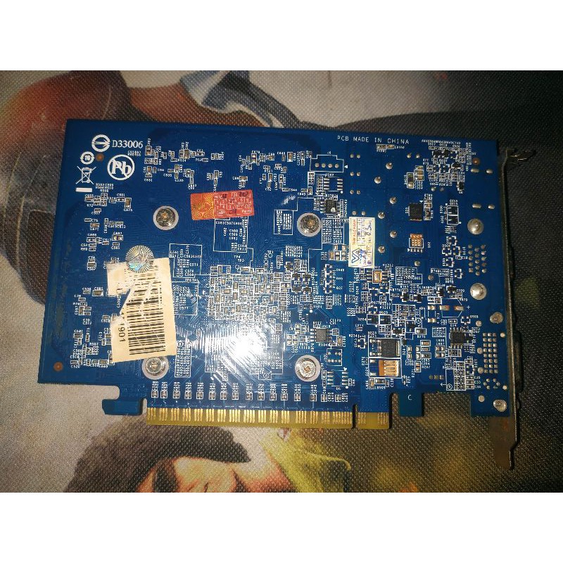 Card Vga gigabyte  gt730 DDR 3  ram 2gb