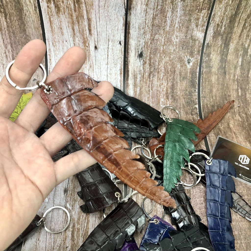 Móc Khóa Đuôi Cá Sấu, Móc Treo Chìa Khóa Da Cá Sấu Thật