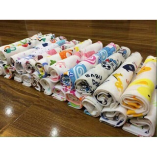 10 chiếc yếm cotton cúc bấm loại đẹp cho bé