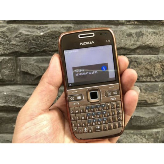 Điện thoại Nokia E72 Chính Hãng - Sài Wifi/3G - Full Phụ Kiện