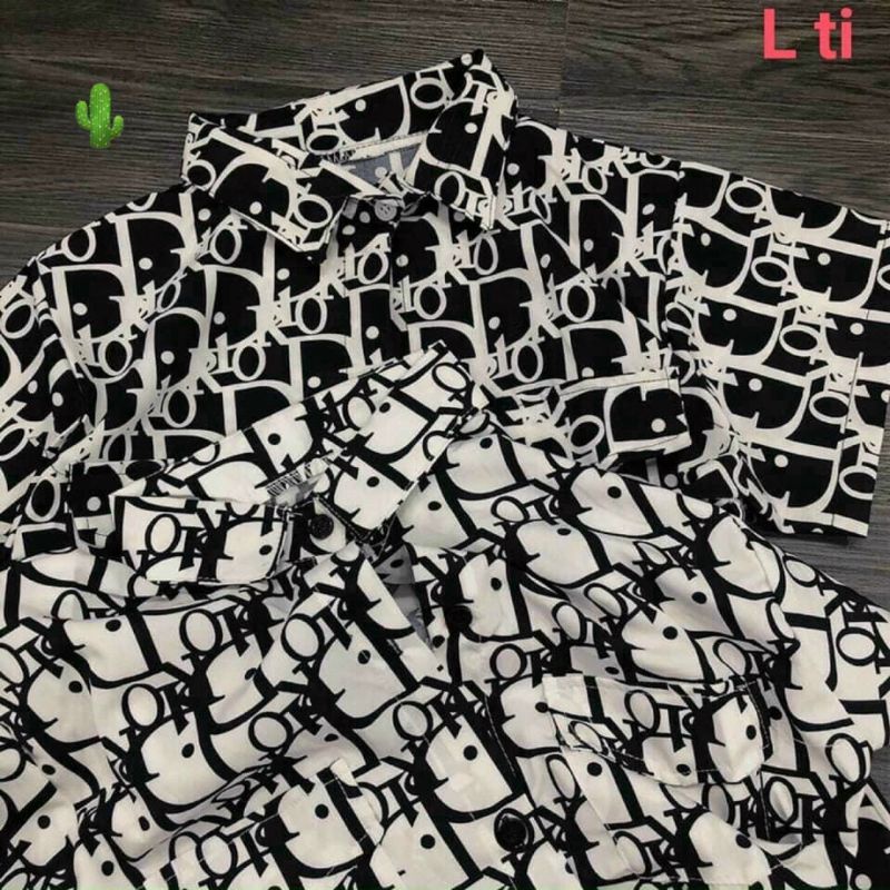 Áo sơ mi nữ tay ngắn họa tiết Dior, chất vải kate lụa mềm mát cho nàng cân nặng dưới 52kg